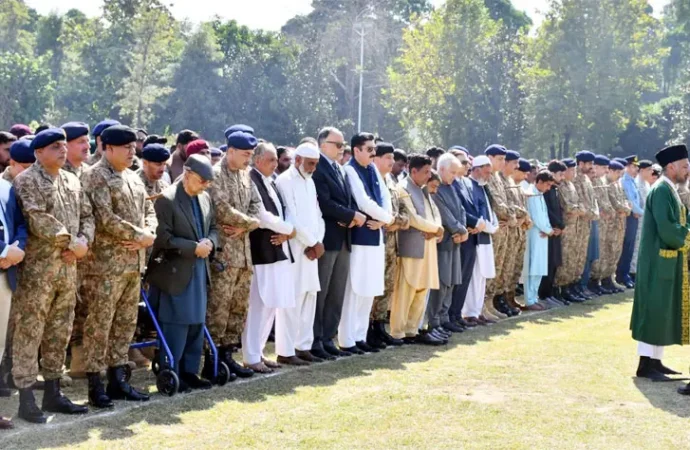 بارہ شہدا کی نماز جنازہ چکلالہ گیریژن راولپنڈی میں ادا