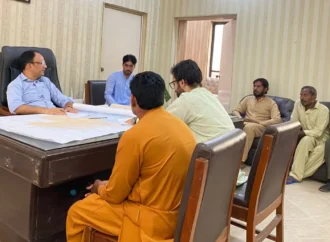 ایم ڈی واسا جھنگ سیدصولت رضا نے میٹس، سپروائزرز اور سینٹری انسپکٹرز کے ساتھ ایک اہم میٹنگ کی۔