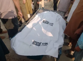 فیصل آباد 8 واں میل پر کار نے موٹر سائیکل کو ٹکرماردی 1 شخص جاں بحق خاتون زخمی، ریسکیو