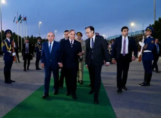 وزیراعظم آذربائیجان کا دو روزہ دورہ مکمل کرنے کے بعد باکو سے اسلام آباد روانہ