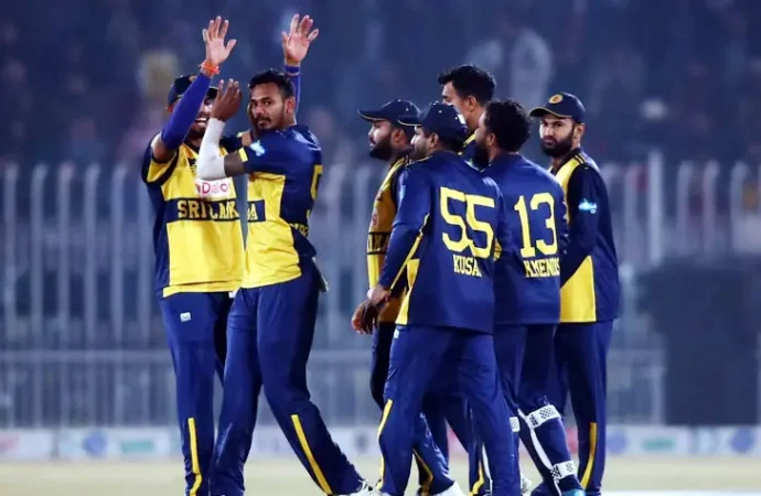 سہ فریقی ٹی ٹونٹی کرکٹ سیریز: سری لنکا نے پاکستان کو 6 رنز سے ہرا دیا