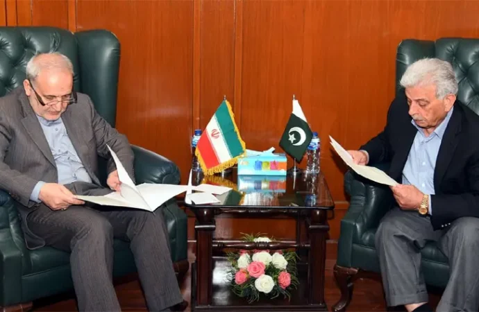پاکستان کا ایران کے ساتھ 10 ارب ڈالر تجارتی ہدف حقیقت بنانے کے عزم کا اعادہ