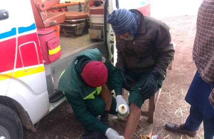 2 مختلف حادثات میں 1 شخص جاں بحق جبکہ 2 زخمی ہوگئے ، ریسکیو