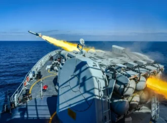 پاک بحریہ کا سطح سمندر سے فضا میں مارکرنیوالے میزائل کا کامیاب مظاہرہ