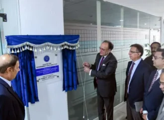 وزیرخزانہ کا جدید ٹیکنالوجیز اپنانے پرزور