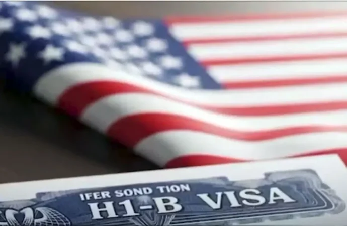 بھارتی عوام کا اپنے ہی ملک سے اعتماد اٹھنے لگا