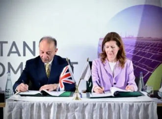 پاکستان اور برطانیہ کے درمیان ماحولیاتی شراکت داری کے معاہدے پردستخط