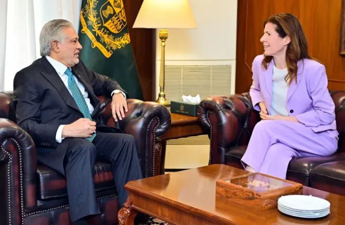 پاکستان اور برطانیہ کا باہمی دلچسپی کے شعبوں میں تعاون بڑھانے پراتفاق