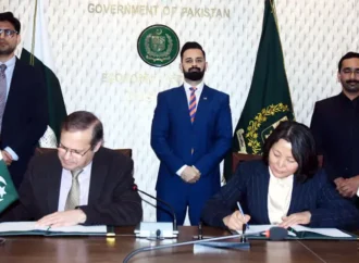 پاکستان اور ایشیائی ترقیاتی بینک کے درمیان موسمیاتی شعبے میں دو معاہدوں پر دستخط
