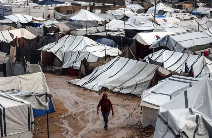 غزہ میں شدید سرد موسم کے باعث لوگوں کی مشکلات مزیدبڑھ گئیں:اقوام متحدہ