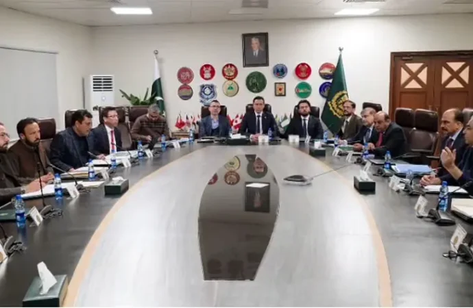 حکومت نے امیگریشن سسٹم میں اصلاحات لانے کا فیصلہ کیا ہے،محسن نقوی