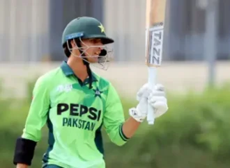 پاکستان انڈر 19ٹیم متحدہ عرب امارات کو شکست دے کر ایشیا کپ کے سیمی فائنل میں پہنچ گئی