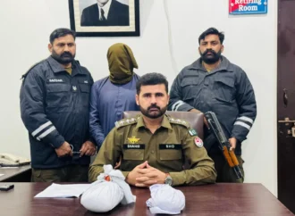 جھنگ پولیس نے گزشتہ 24 گھنٹوں کے دوران کارروائیوں میں 4 منشیات فروش گرفتار جبکہ6585 گرام چرس اور 22 لیٹر شراب برآمد کی