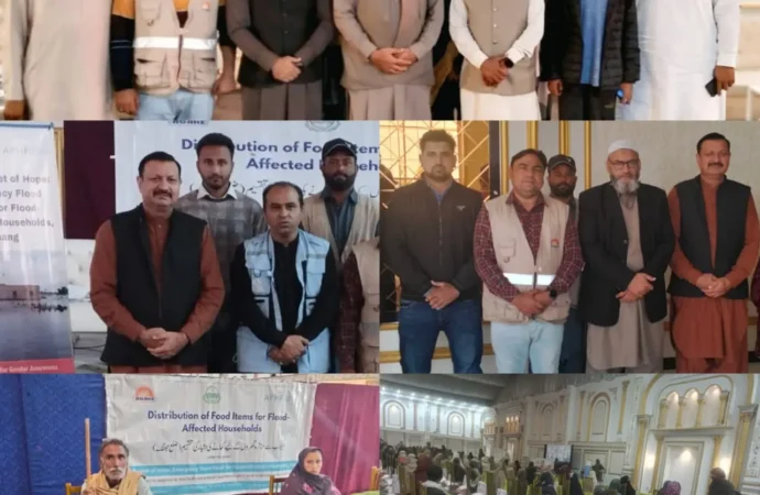 آگاہی اور اے پی ایچ ایف نے ضلعی انتظامیہ اور محکمہ سوشل ویلفیئر کے اشتراک سے تحصیل جھنگ کی تین یونین کونسلز میں خشک راشن تقسیم کیا