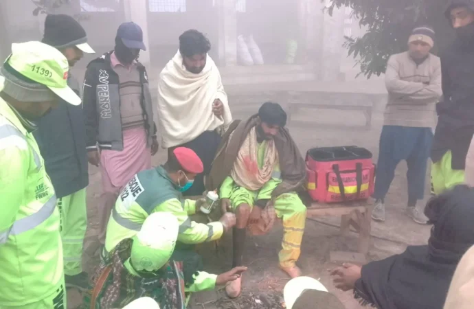 دو مختلف حادثات میں چار افراد زخمی ہوگئے،ریسکیو