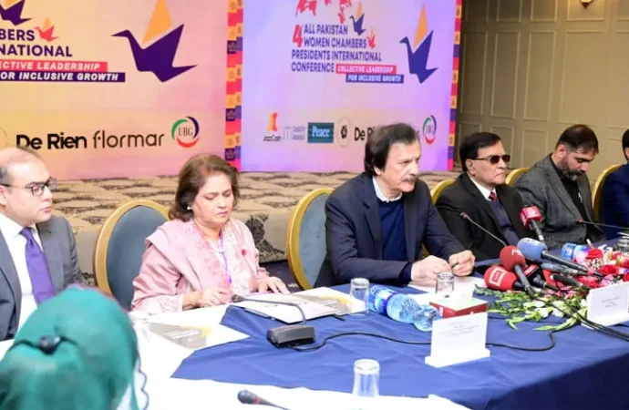 پاکستان نیشنل ویمن انٹرپرینیورشپ پالیسی متعارف کرانے جا رہا ہے،ہارون اختر