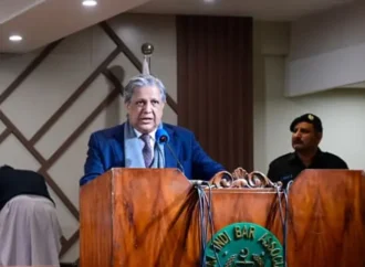 وفاقی آئینی عدالت وفاق کو مضبوط بنانے کی جانب اہم اقدام ہے ،اعظم نذیر تارڑ