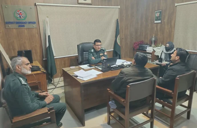 حالیہ آتشزدگی کے بڑھتے ہوئے واقعات کے پیشِ نظر   ریسکیو 1122 سنٹرل اسٹیشن میں ایک اہم اجلاس