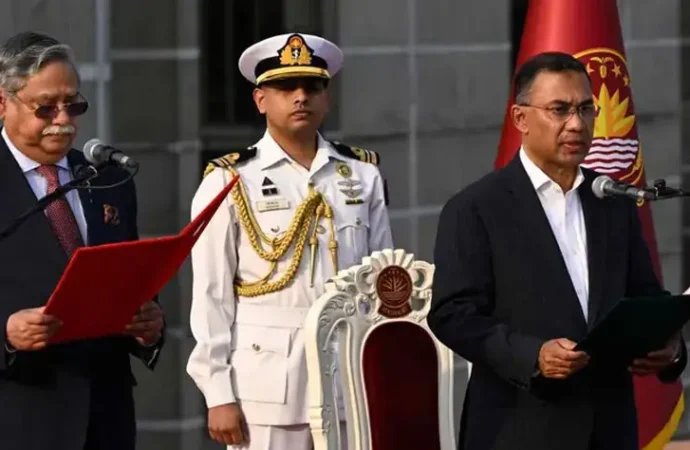 طارق رحمان نے بنگلہ دیش کے وزیراعظم کی حیثیت سے حلف اُٹھالیا