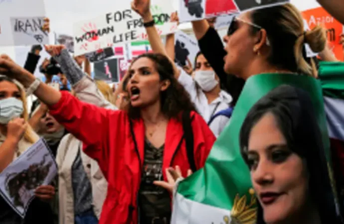 ایران نے کا مظاہروں کی تحقیقات کے لیے تحقیقاتی کمیشن قائم کرنے کا اعلان