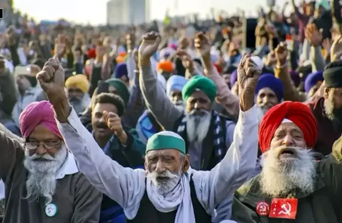 بھارت:کسانوں کا مودی حکومت کی ناکام پالیسیوں کے خلاف احتجاج