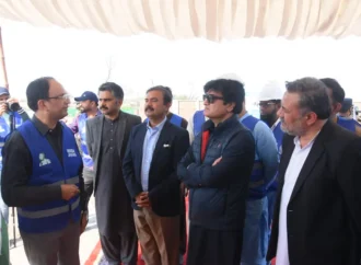 سیکرٹری ہاؤسنگ پنجاب نورالامین مینگل نے ضلع جھنگ کا دورہ،شہر میں جاری ترقیاتی کاموں کا تفصیلی جائزہ لیا۔