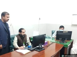 ڈپٹی کمشنر علی اکبر بھنڈر کا ڈسٹرکٹ ہیڈکوارٹر ہسپتال کا تفصیلی دورہ