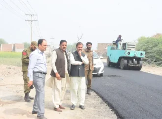 ڈپٹی کمشنر  نے شہر کے مختلف علاقوں کا دورہ کرتے ہوئے جاری ترقیاتی منصوبوں اور عوامی سہولیات کا تفصیلی جائزہ لیا