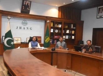 ڈپٹی کمشنر علی اکبر بھنڈر نے ضلعی محکموں کے افسران کے ساتھ بذریعہ ویڈیو لنک ایک اہم میٹنگ کی