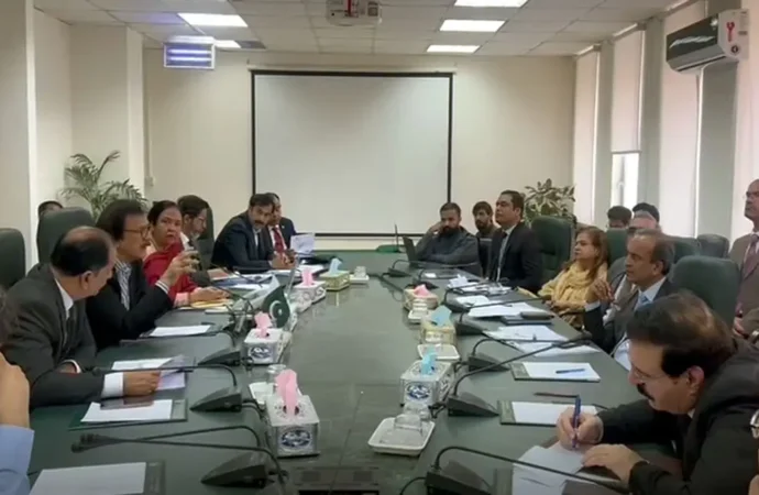 پاکستان، ازبکستان کے درمیان تجارتی تعاون بڑھانے کیلئے8 ورکنگ گروپ تشکیل