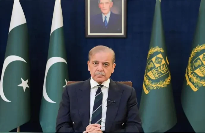 پاکستان خطے میں امن کیلئے سفارتی سطح پر مخلصانہ کوششیں کر رہا ہے، وزیراعظم