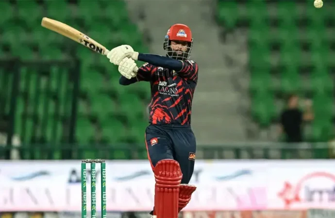 پی ایس ایل کے دوسرے میچ میں کراچی کنگز نے کوئٹہ گلیڈی ایٹرز کو 14 رنز سے شکست دے دی