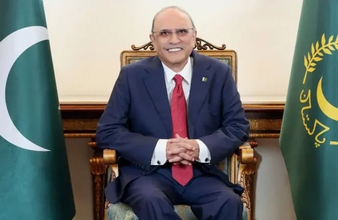 صدرِ مملکت نے مسلح افواج کے افسران اور جوانوں کو فوجی اعزازات سے نواز دیا