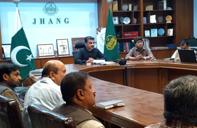 ایڈیشنل ڈپٹی کمشنر جنرل عامر محمود کی زیر صدارت پرائس کنٹرول مجسٹریٹس کا اجلاس