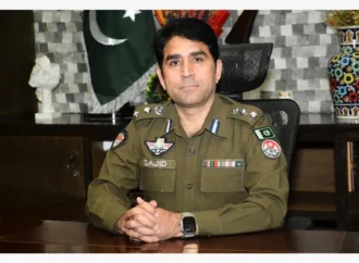 ہوائی فائرنگ ، اسلحہ کی نمائش اور فلمی ناموں پر گروپ بنا کر جعلی رعب و دبدبہ قائم کرنے والے گروہوں کے خلاف کارروائی کی جائے گی ، ڈی پی او ساجد حسین