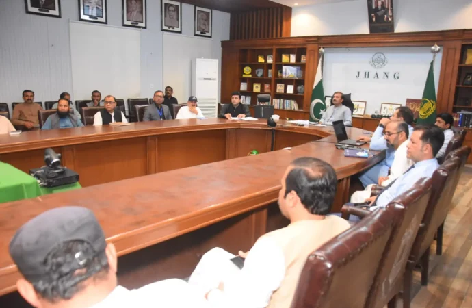 ڈپٹی کمشنر علی اکبر بھنڈر کی زیر صدارت آئندہ انسدادِ پولیو مہم کی تیاریوں کے حوالے سے ایک اہم جائزہ اجلاس منعقد ہوا