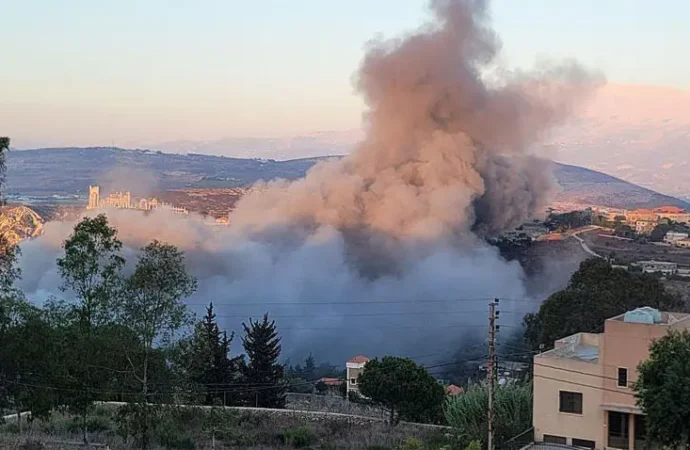 اسرائیل کے جنوبی لبنان پر تازہ حملوں میں 12افراد شہید