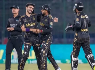 پاکستان سپرلیگ: پشاور زلمی نے ملتان سلطانز کو 24 رنزسے ہرا دیا
