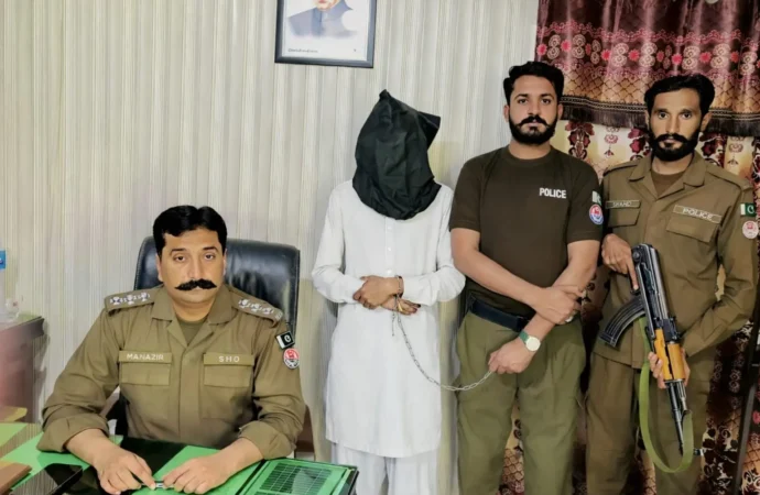 ڈی پی او جھنگ ساجد حسین کے احکامات پر ٹاؤٹ مافیا کے گرد گھیرا تنگ، ٹاؤٹ جعفر گرفتار