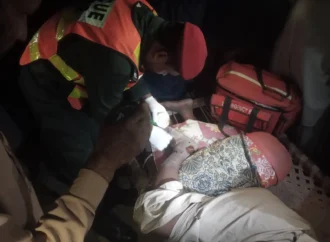 وریام والا کچی پکی نہر کے قریب تیز رفتاری کے باعث موٹر سائیکل بھینس سے ٹکرا گئی، 2 افراد زخمی،ریسکیو