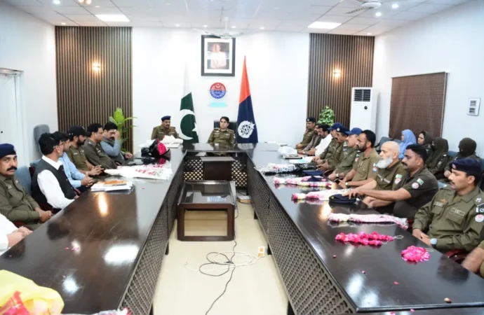 جھنگ پولیس کی بڑی کامیابیاں، 57 خطرناک گینگ گرفتار، کروڑوں روپے کا مسروقہ سامان برآمد،ترجمان پولیس