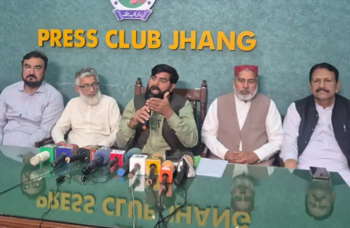 پاکستان کے عوام ٹیکسوں کی بھرمار، بجلی اور گیس کے بلوں اور لوڈ شیڈنگ کے بعد واسا کی جانب سے بھاری بھرکم بلوں کا بوجھ اٹھانے سے قاصر ہیں۔جماعت اسلامی جھنگ