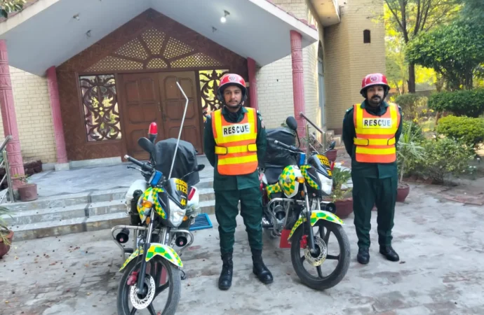 ایسٹر کے موقع پر ریسکیو 1122 جھنگ کے خصوصی انتظامات، گرجا گھروں کے باہر میڈیکل کور فراہم