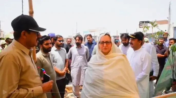 عیدالاضحیٰ: فیصل آباد ڈویژن میں صفائی آپریشن کامیابی سے جاری، کمشنر مسرت جبیں کا اٹھارہ ہزاری کا دورہ