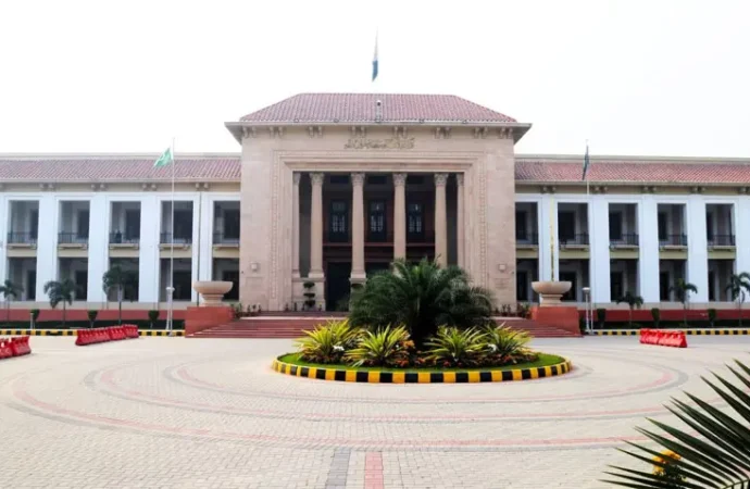 پنجاب کا آئندہ مالی سال کا بجٹ کل پیش کیا جائے گا