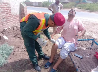 جھنگ میں ٹریفک حادثے میں چار افراد زخمی، نوجوان لڑکی گولی لگنے سے زخمی، شورکوٹ میں خاتون کو مبینہ طور پر نشہ آور گولیاں کھلانے کا واقعہ