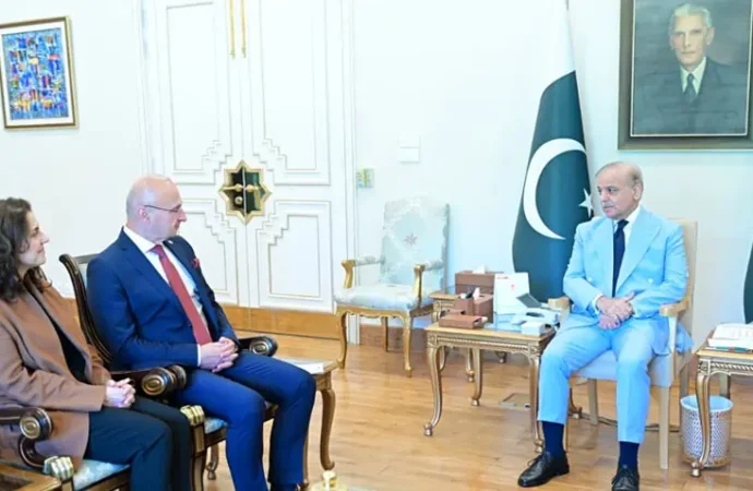 وزیراعظم کا کروشیا کے ساتھ دوطرفہ تعاون کومزید فروغ دینے کی خواہش کا اظہار