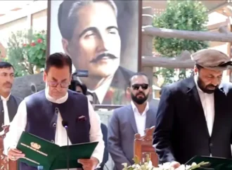 امجد حسین ایڈووکیٹ نے بطور وزیراعلی گلگت بلتستان حلف اٹھا لیا