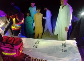 جھنگ میں دو افسوسناک حادثات: موٹرسائیکل سوار جاں بحق، زیرِ تعمیر مکان کی چھت گرنے سے دو مزدور زخمی