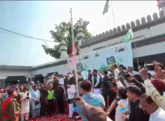 ضلع کونسل جھنگ میں یوم آزادی کی پروقار تقریب، قومی پرچم کو سلامی اور شہداء کو خراج عقیدت